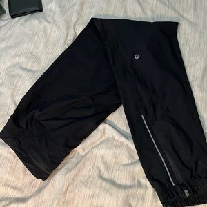 Lulu lemon small black surge jogger